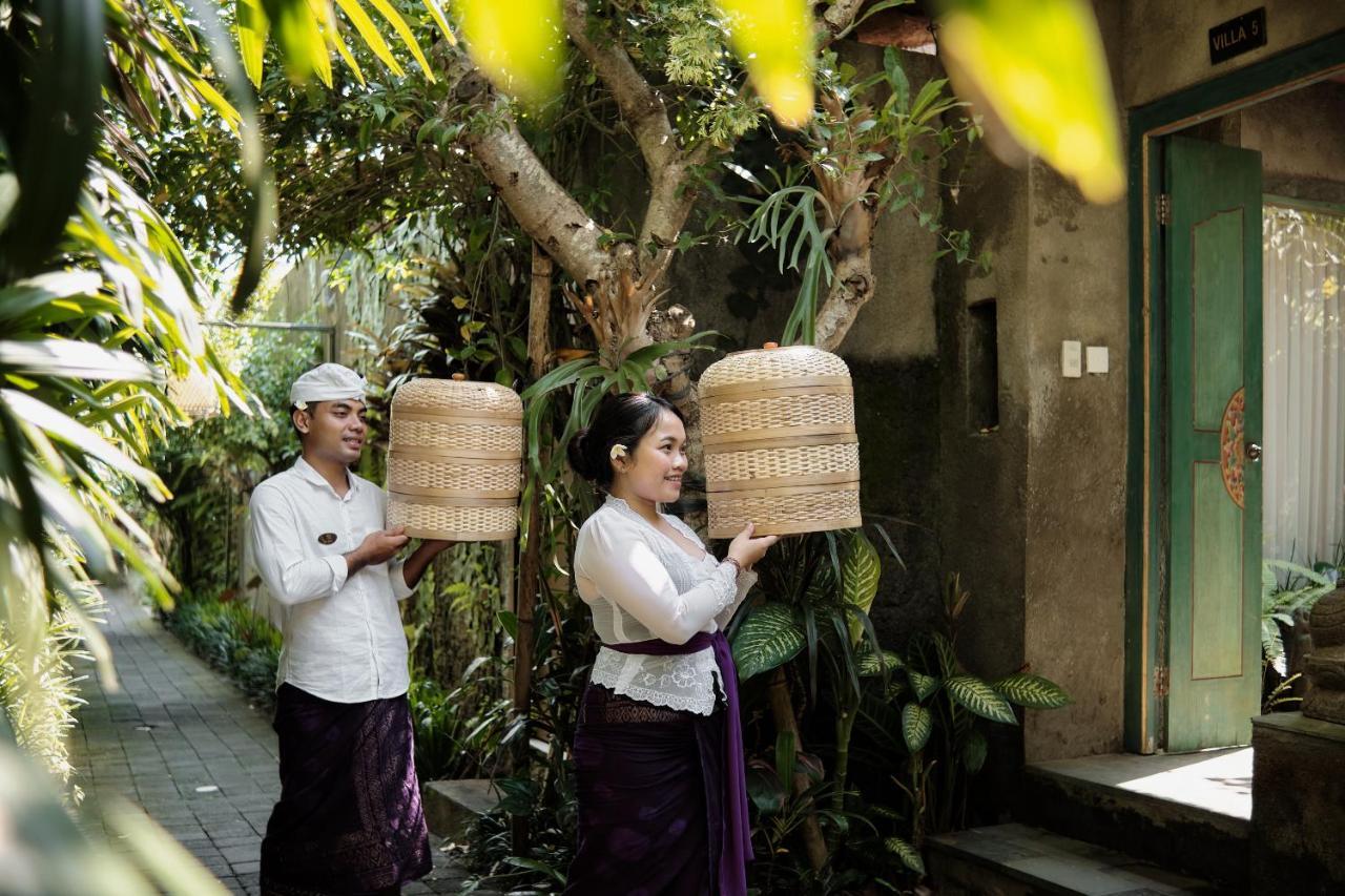 Teja Lokha Ubud Villa エクステリア 写真